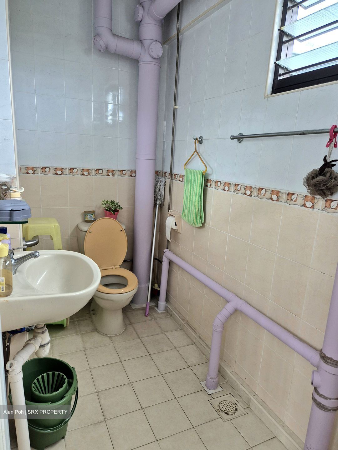 Bedok Reservoir Road (Bedok),  #517837921